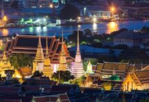 พระมหาเจดีย์สี่รัชกาล วัดโพธิ์ วัดเก่าแก่สมัยอยุธยา