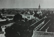 คำเรียกเวลา “โมง-ทุ่ม” มาจากไหน ใครกำหนด? หอกลอง หน้าหับเผย เสียง กลอง ฆ้อง สัญญาณ บอก เวลา ทุ่ม โมง ประกอบเรื่อง คำว่า โมง กับ ทุ่ม