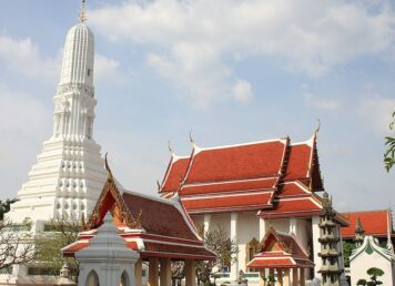 วัดหนังราชวรวิหาร วัดหนัง