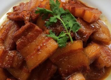 หมูหวาน ที่อร่อยจนรัชกาลที่ 5 พระราชทานธูปเทียนบูชาฝีมือคนทำ
