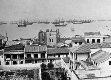 บริเวณ ท่าเรือ Shantou เขต ซัวเถา ซัวเถา มีเมืองที่มีชื่อคู่กัน คือเมืองอะไร? เมืองซัวเถา