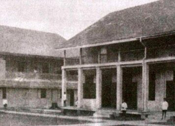 อาคารเรียน โรงเรียน กรุงเทพคริสเตียนวิทยาลัย