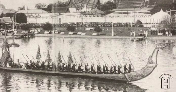 cover เรือพระที่นั่ง ศรีสุพรรณหงส์ เรือพระที่นั่งศรีสุพรรณหงส์ เรือพระที่นั่งลำทรง กระบวนพยุหยาตราทางชลมารคเลียบพระนครร พระราชพิธีบรมราชาภิเษกสมโภช นาวาโท พระอรณพนาวาณัติก์ (ลออ มหาศร)