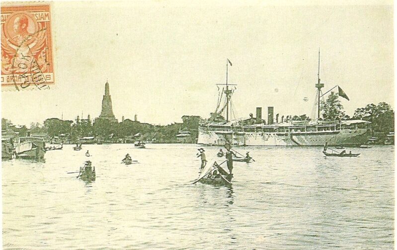 เรือพระที่นั่งมหาจักรี แม่น้ำเจ้าพระยา วัดอรุณราชวราราม