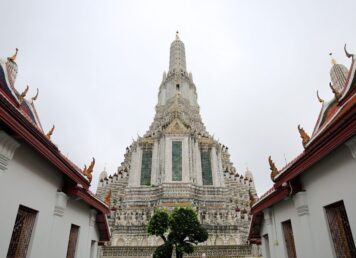 พระมหามงกุฎ ยอดนภศูล พระปรางค์วัดอรุณ ปรางค์วัดอรุณ