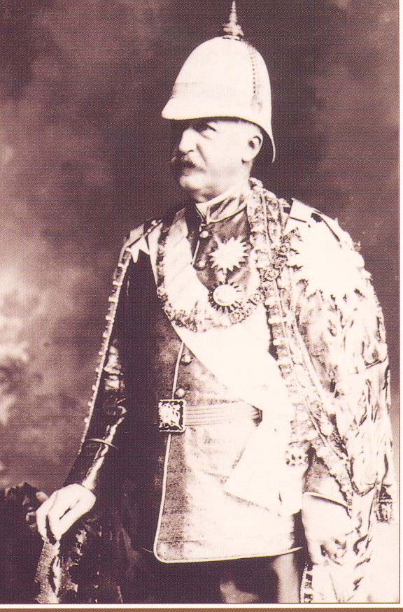 เจ้าพระยาอภัยราชาสยามานุกูลกิจ หรือ คุสตาฟ โรลิน-ยัคมินส์ ที่ปรึกษาราชการทั่วไป ของสยาม สมัยรัชกาลที่ 5