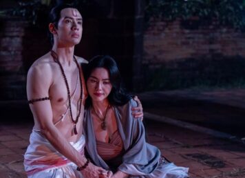 ขุนวรวงศาธิราชและท้าวศรีสุดาจันทร์ รับบทโดย ฟิล์ม ธนภัทร-ใหม่ ดาวิกา ในละคร แม่หยัว ประกอบ บทความ วัดแร้ง