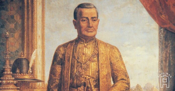 พระบรมสาทิสลักษณ์รัชกาลที่ ๑ สามัญพระนาม ของพระเจ้าแผ่นดินไทย พระราชโอรสในรัชกาลที่ 1