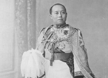 102 นามสกุลพระราชทาน เครื่องว่างสมัยรัชกาลที่ 6 พระกระยาหารคาวแต่ละวันที่ถวายรัชกาลที่ 6