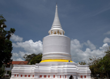 เจดีย์วัดจะทิ้งพระ จังหวัดสงขลา