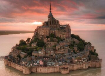 มง-แซง-มิแชล (Mont-Saint-Michel)