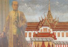 พระบาทสมเด็จพระพุทธเลิศหล้านภาลัย รัชกาลที่ 2 ทรงมี พระราชมารดา คือ สมเด็จพระอมรินทราบรมราชินี