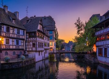 เมืองสตราสบูร์ก (Strasbourg)