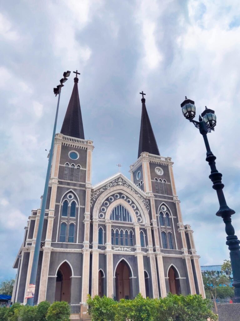 อาสนวิหารแม่พระปฏิสนธินิรมล จันทบุรี
