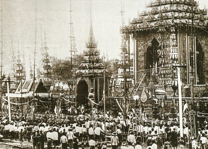 พระเมรุมณฑป ที่ใช้ในงานพระศพเจ้านาย-พระสงฆ์ 9 องค์/รูป พระเมรุมณฑป ผู้คน ร่วมงานศพ สมัย รัชกาลที่ 5