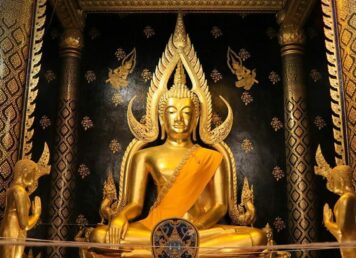 พระพุทธชินราช วัดพระศรีรัตนมหาธาตุ จังหวัดพิษณุโลก พิษณุโลก พระพุทธชินสีห์ พระพุทธชินราชสร้างพุทธศตวรรษที่ 20 พระพุทธชินราชเกือบมาอยู่กรุงเทพฯ
