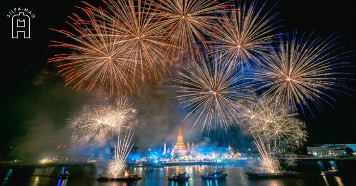 firework พลุหรือดอกไม้ไฟ วัดอรุณ ปีใหม่