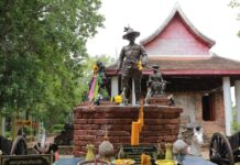 วัดเสี่ยงทายพระบารมี