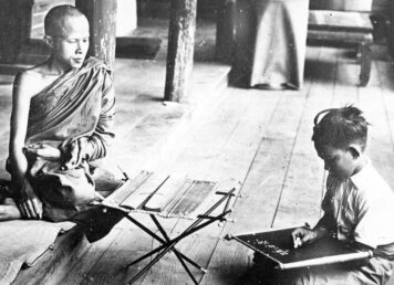 พระสงฆ์ การศึกษา