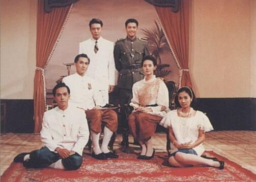 สี่แผ่นดิน 10 ละครพีเรียดยอดฮิต