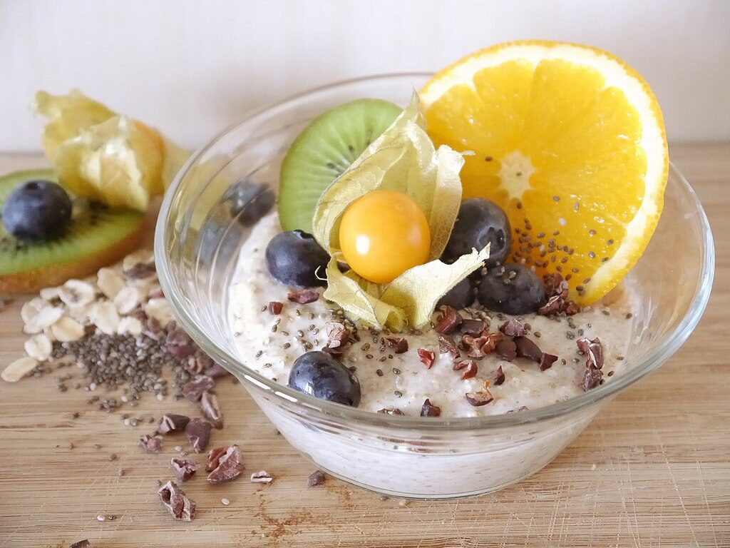 ปอริดช Porridge ข้าวโอ๊ต นมอุ่น คล้าย ข้าวต้ม
