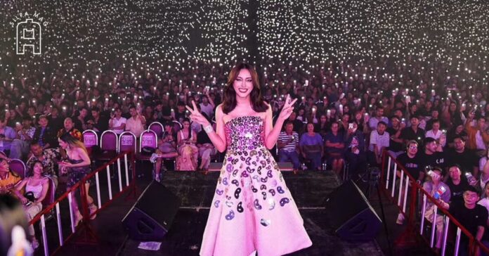Cover เมืองน่าน ตามพรลิงค์ พนัสนิคม เรื่องน่ารู้จากชีวประวัตินักร้องดัง “คริสติน่า เยอบีร่า แซ่แต้”
