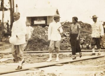 พระบาทสมเด็จพระปกเกล้าเจ้าอยู่หัว สมเด็จพระนางเจ้ารำไพพรรณี กรมพระกำแพงเพชรอัครโยธิน ทอดพระเจน หม้อต้ม บุญรอดบริวเวอรี่ พระยาภิรมย์ภักดี ต้นกำเนิดเบียร์สิงห์ นำชม