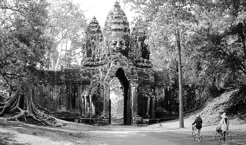 ประตูเมือง นครธม