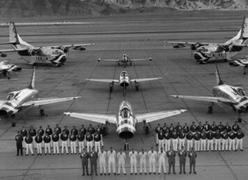 Thunderbirds ฝูงบินผาดแผลง กองทัพอากาศ สหรัฐ