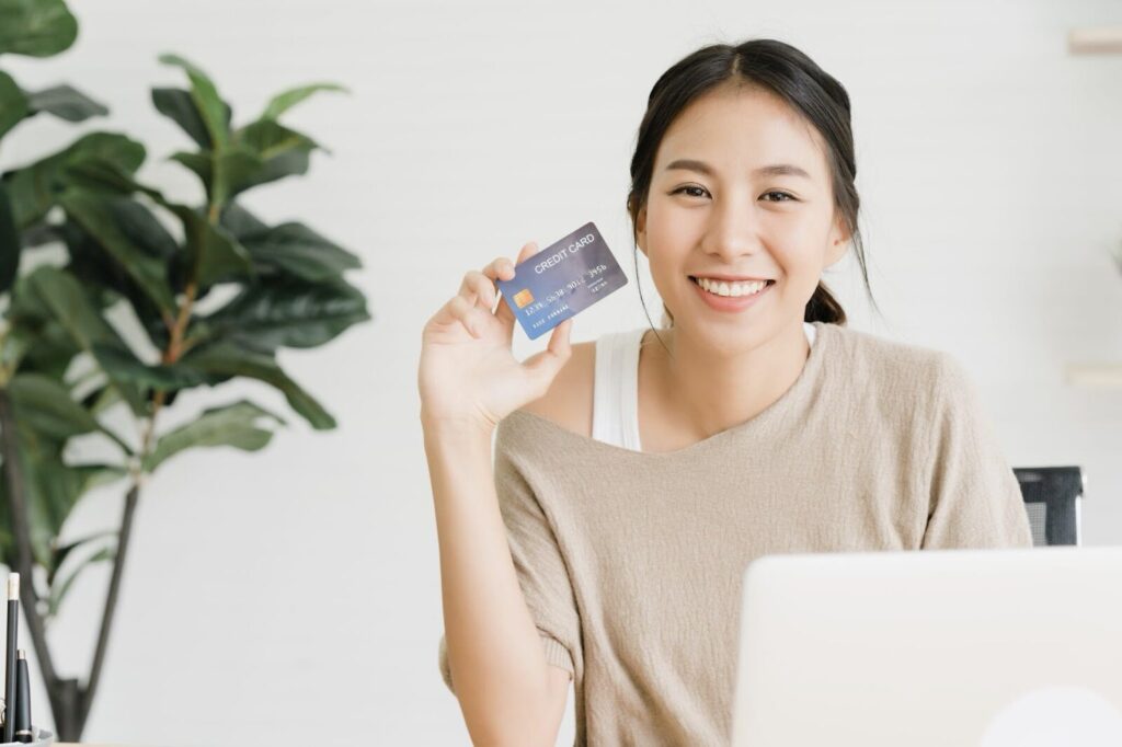 สมัครบัตรกดเงินสดออนไลน์