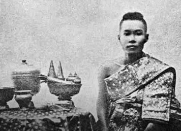 สมเด็จพระเทพศิรินทราบรมราชินี หรือ หม่อมเจ้ารำเพย