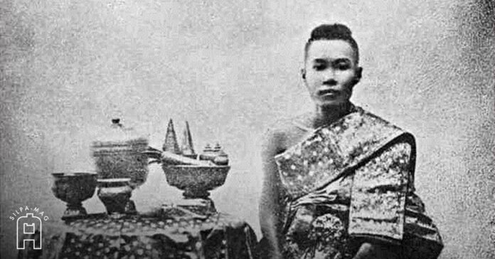 สมเด็จพระเทพศิรินทราบรมราชินี หรือ หม่อมเจ้ารำเพย