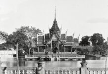 พระราชวังที่รัชกาลที่ 4 ทรงสร้างใหม่ พระที่นั่งไอศวรรย์ทิพยอาสน์