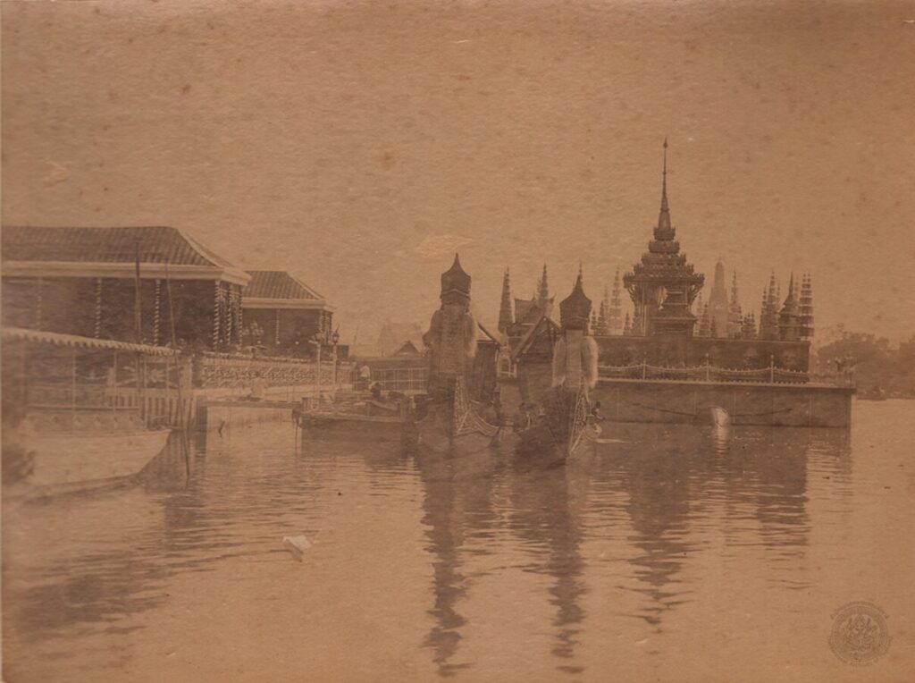 แพลงสรง เจ้าฟ้ามหาวชิรุณหิศ พระราชพิธีลงสรงสนาน