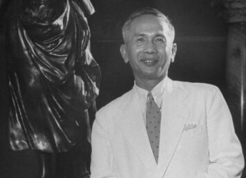 7 อนุสาวรีย์