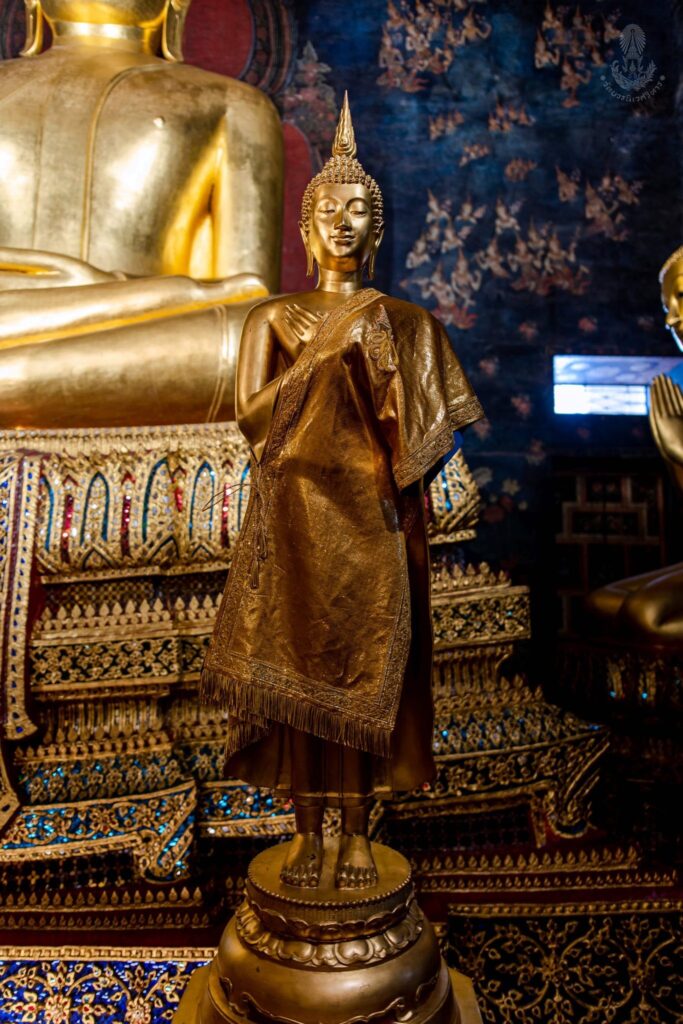 พระพุทธวิโลกนญาณบพิตรสิริกิตติธรรมโสตถิมงคล พระพุทธรูปประจำพระชนมวาร สมเด็จพระนางเจ้าสิริกิติ์ พระบรมราชินีนาถ พระบรมราชชนนีพันปีหลวง