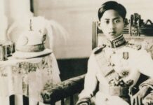 “รัชกาลที่ 8” กษัตริย์ไทยผู้ทรงเป็นนักเรียนเก่า “โรงเรียนเทพศิรินทร์” รัชกาลที่ 8 กษัตริย์ไทยผู้ทรงเป็นนักเรียนเก่าโรงเรียนเทพศิรินทร์