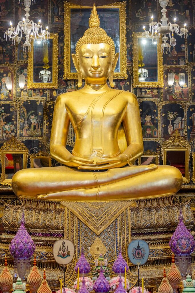 พระพุทธอนันตคุณอดุลญาณบพิตร วัดราชโอรสารามราชวรวิหาร