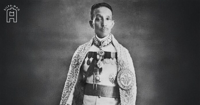 พลตรี พระยาเสนาสงคราม หรือหม่อมราชวงศ์อี๋ นพวงศ์ กูก็เลือดราชวงศ์จักรีเหมือนกัน