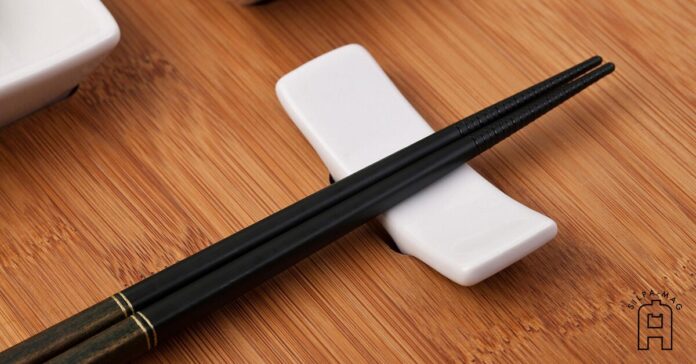 chopstick “วัฒนธรรมการใช้ตะเกียบ” ของญี่ปุ่น วัฒนธรรมการใช้ตะเกียบ