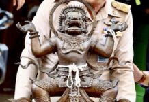 “นรสิงหาวตาร” เทวตำนานฮินดู อวตารปางดุร้ายเพื่อขจัดอสูรจอมพาลของพระวิษณุ องค์นรสิงห์จำลอง นรสิงห์ นรสิงหาวตาร