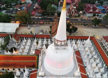 วัดพระมหาธาตุ ที่ จ. นครศรีธรรมราช เดิมคือ ตามพรลิงค์ ตามพรลิงค์ ชื่อเดิมนครศรีธรรมราช