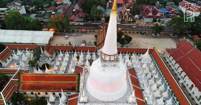 Cover photo N02 วัดพระมหาธาตุ ที่ จ. นครศรีธรรมราช เดิมคือ ตามพรลิงค์ ตามพรลิงค์ ชื่อเดิมนครศรีธรรมราช