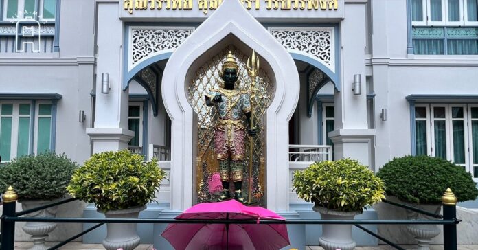 Devarat องค์เทวราชเนรมิต เทพทันใจ ที่วัดเทวราชกุญชร
