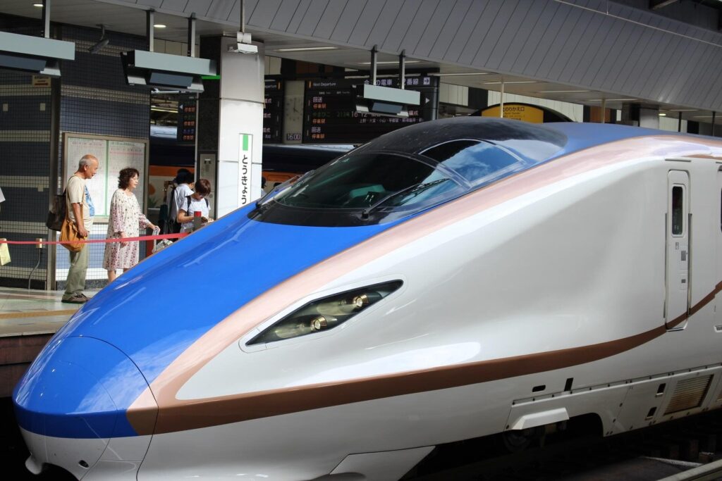 รถไฟหัวกระสุน