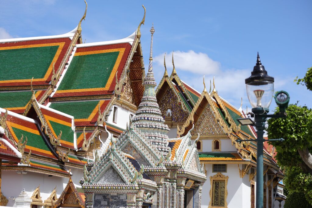 เครื่องบน หลังคา หมู่พระมหามณเฑียร พระบรมมหาราชวัง