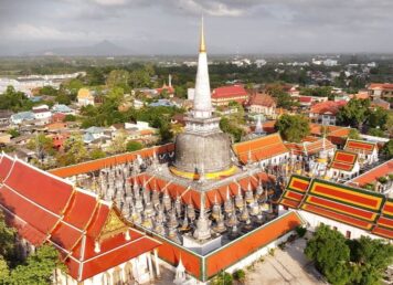 วัดพระมหาธาตุฯ มรดกโลก เป็นภาพมุมสูง (ภาพจาก มติชน 27 กรกฎาคม 2569)