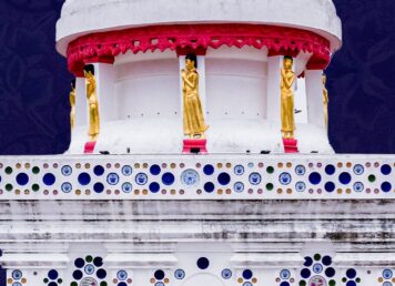 เสาหารประดับพระสาวก 8 องค์