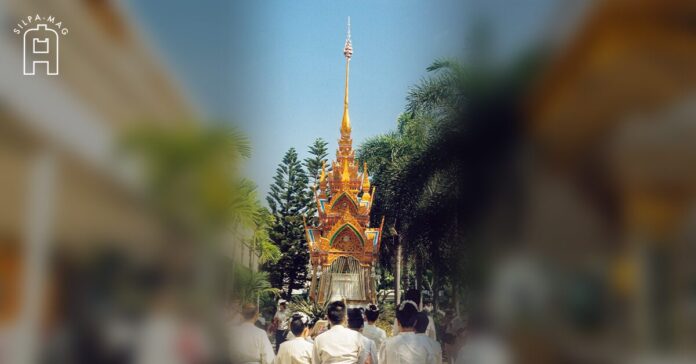 cover-p “ปราสาทศพล้านนา” ขบวญแห่ สีทอง